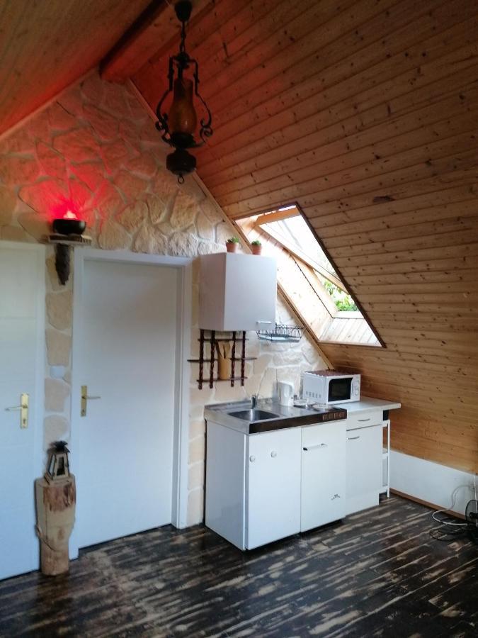 Haus Daniela Lägenhet Klagenfurt am Woerthersee Exteriör bild